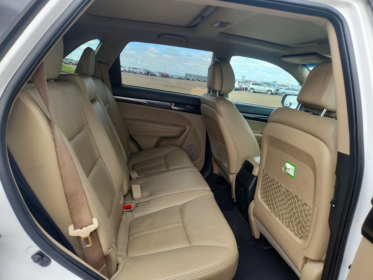 2011 Kia Sorento Ex Белый vin: 5XYKUDA23BG126175