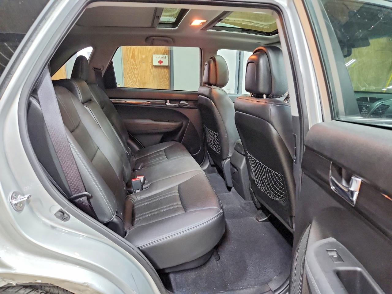 2013 Kia Sorento Ex Silver vin: 5XYKUDA23DG371481