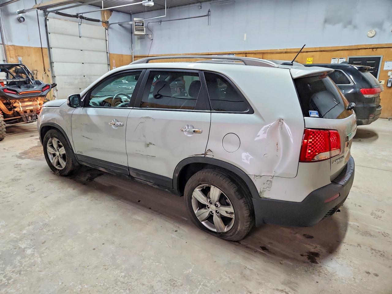 2013 Kia Sorento Ex Silver vin: 5XYKUDA23DG371481