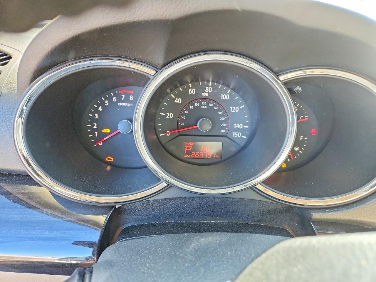 2011 Kia Sorento Ex White vin: 5XYKUDA25BG033366