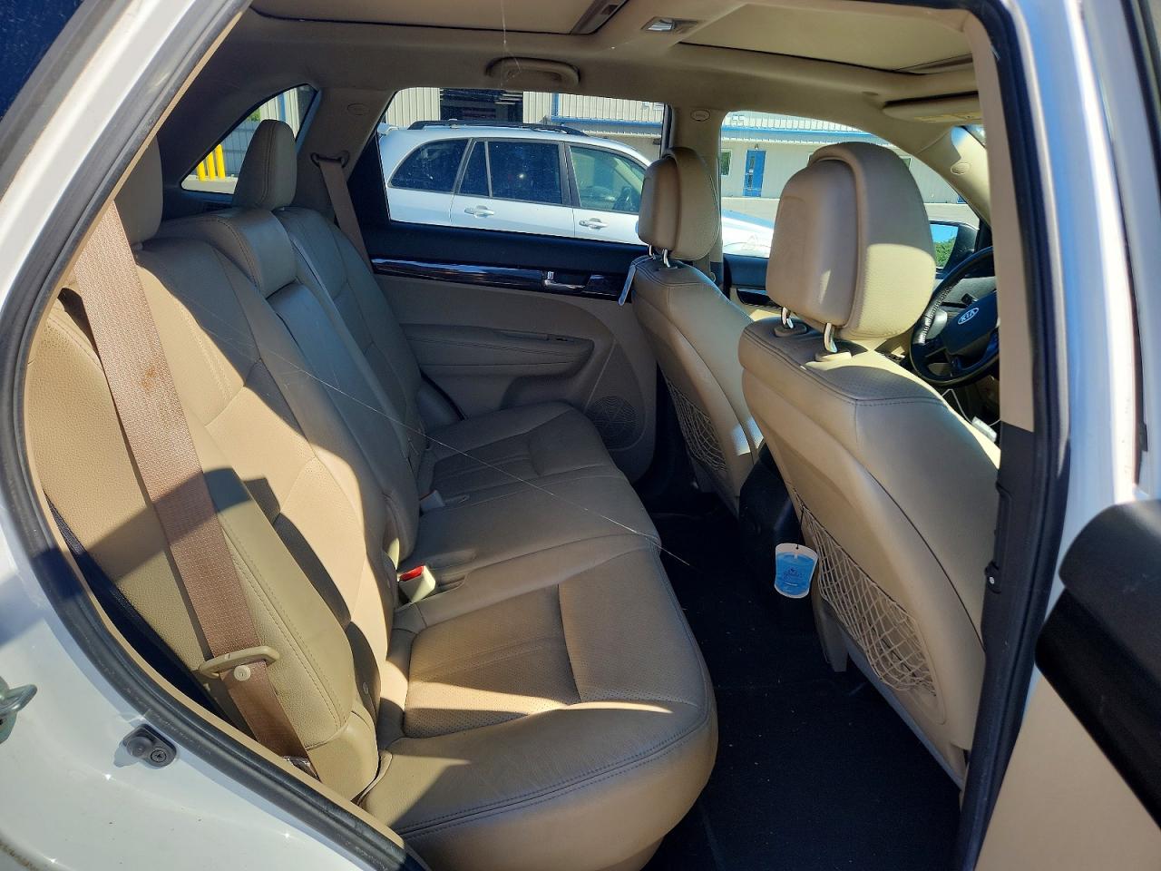 2011 Kia Sorento Ex White vin: 5XYKUDA25BG033366
