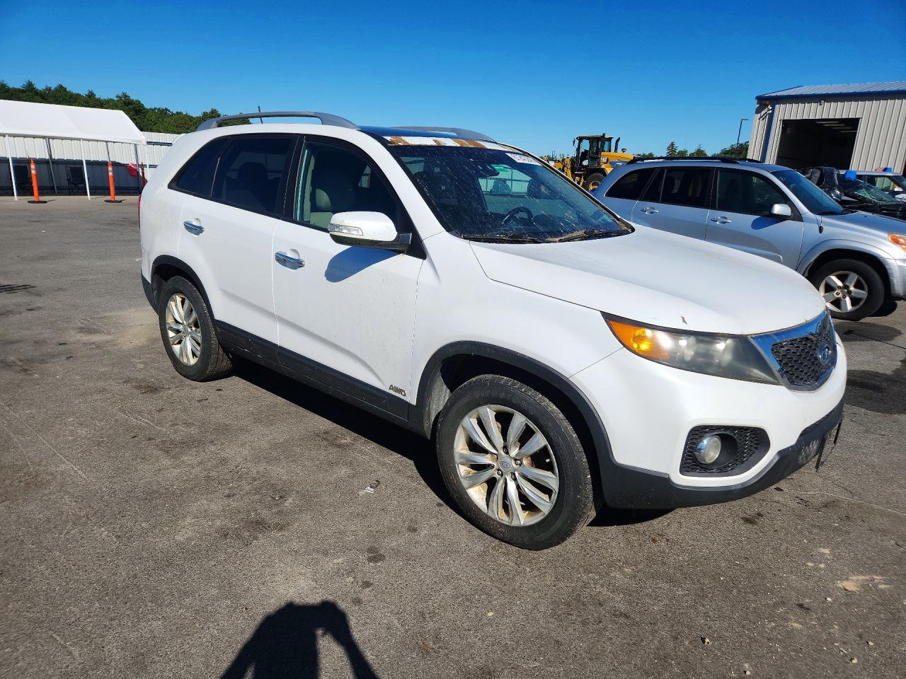 2011 Kia Sorento Ex White vin: 5XYKUDA25BG033366