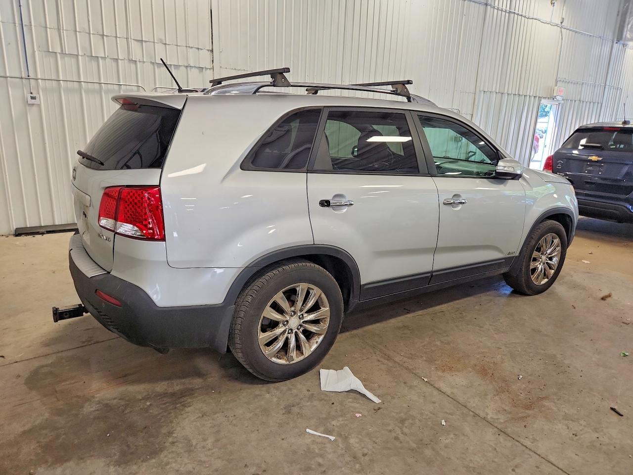 2011 Kia Sorento Ex Silver vin: 5XYKUDA25BG134584