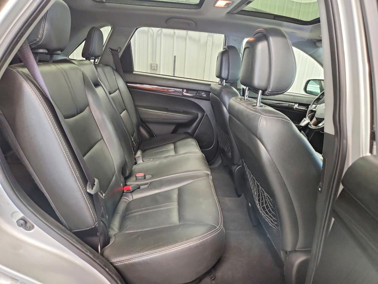 2011 Kia Sorento Ex Silver vin: 5XYKUDA25BG134584