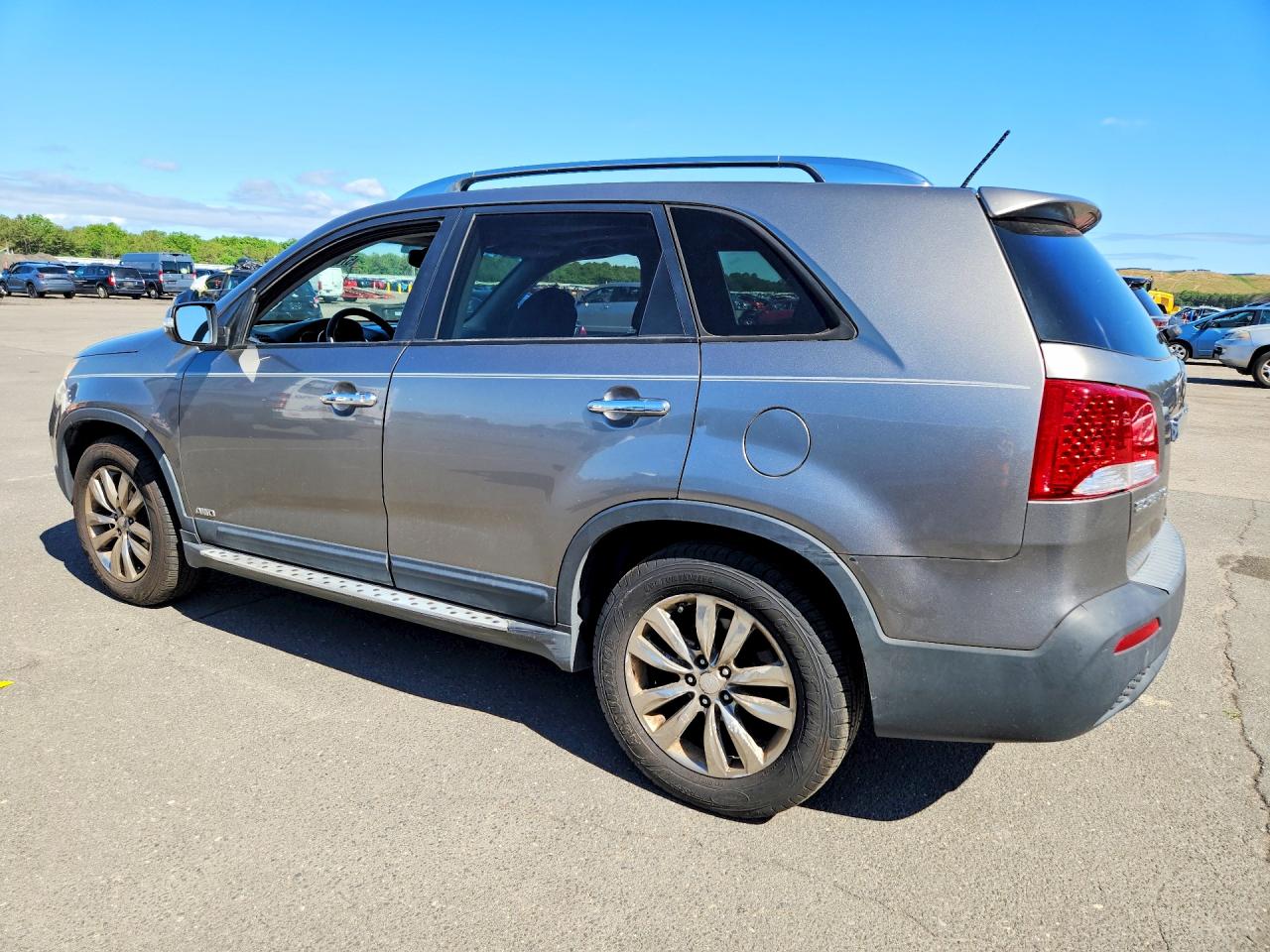 2011 Kia Sorento Ex Gray vin: 5XYKUDA25BG179119