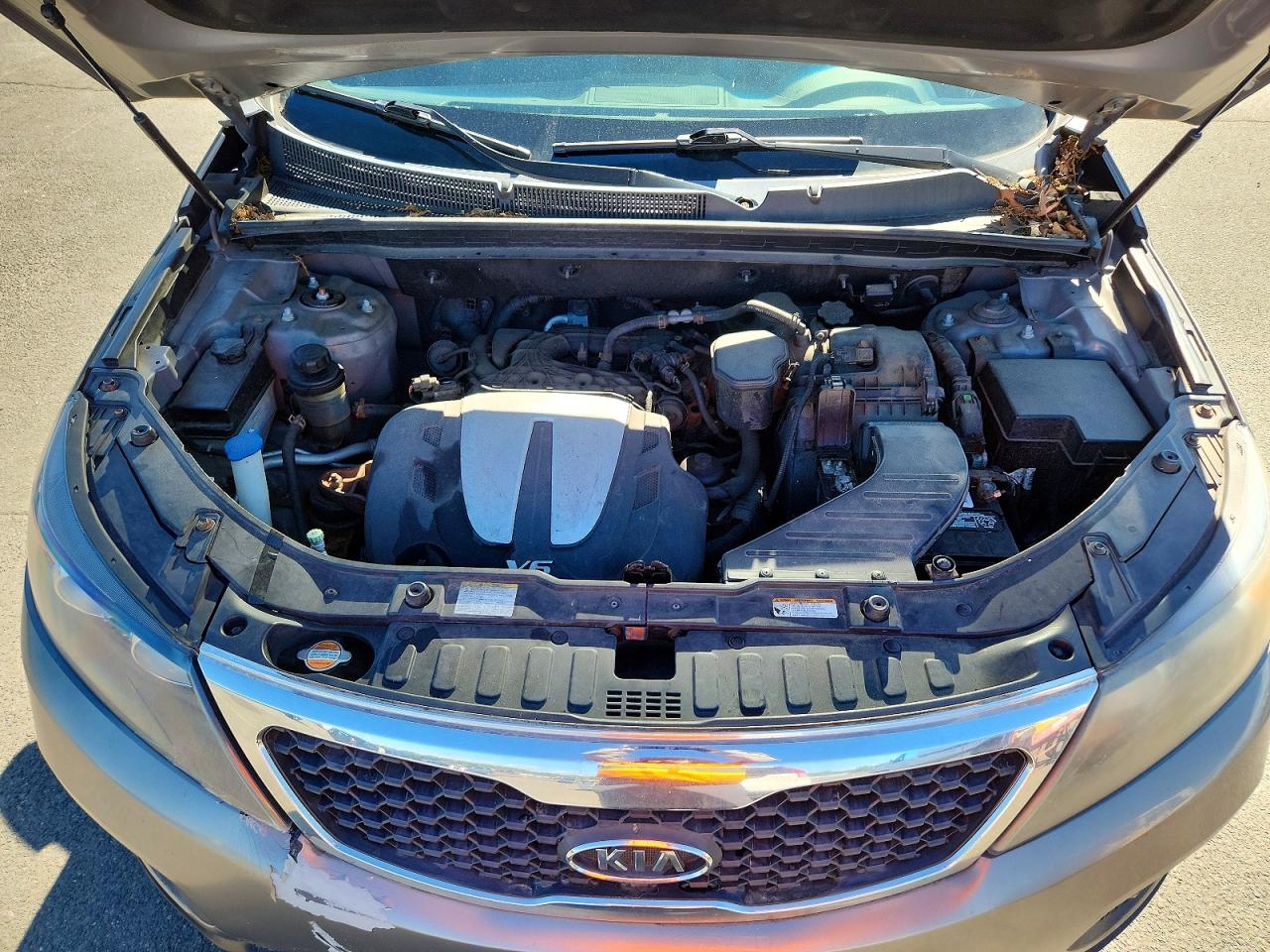 2011 Kia Sorento Ex Gray vin: 5XYKUDA25BG179119
