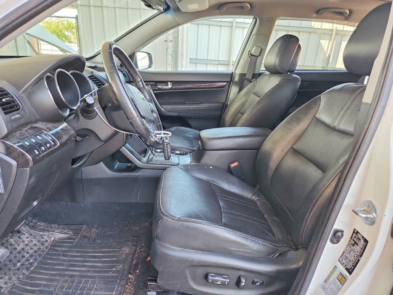 2012 Kia Sorento Ex White vin: 5XYKUDA25CG244746