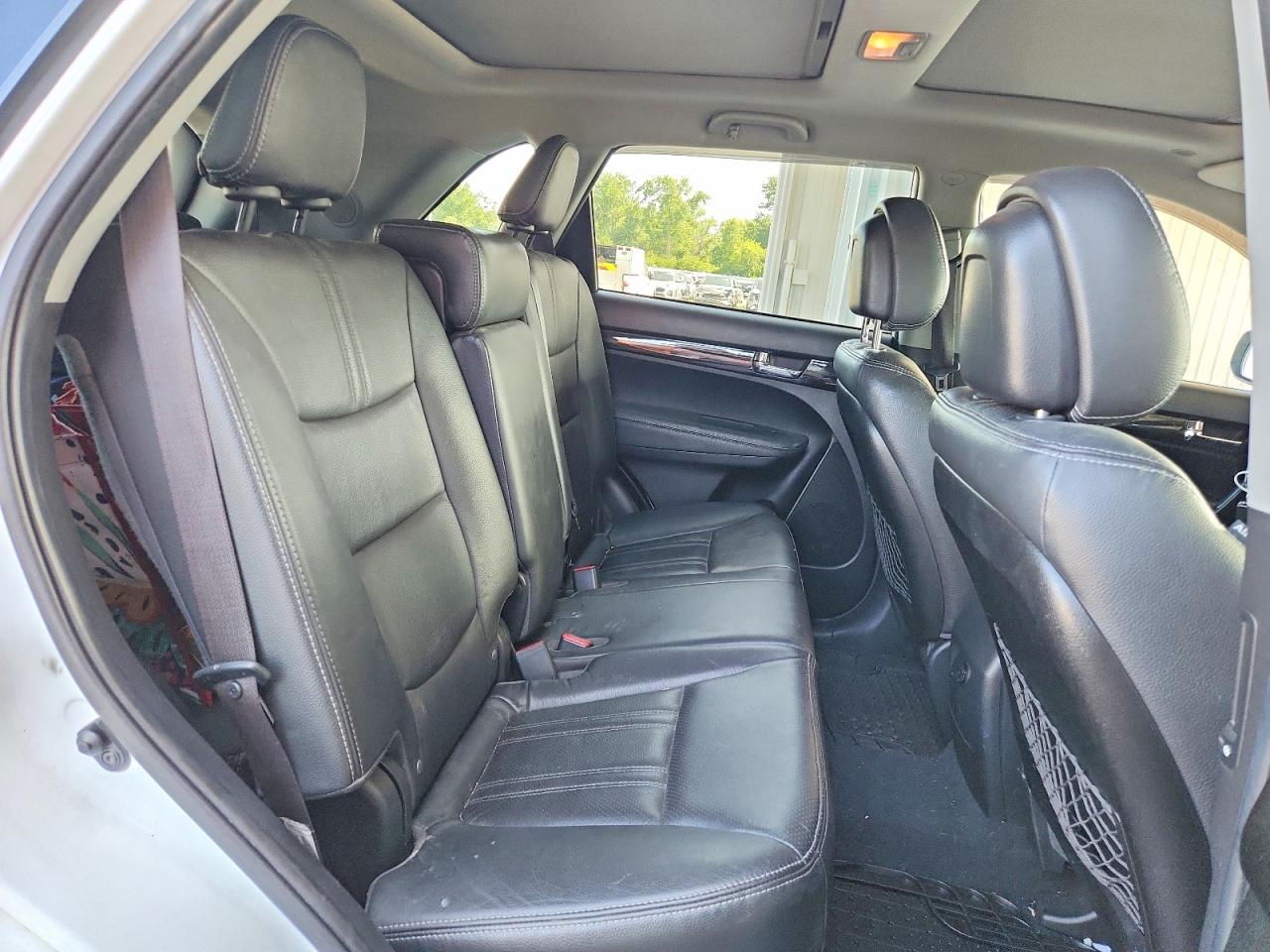 2012 Kia Sorento Ex White vin: 5XYKUDA25CG244746