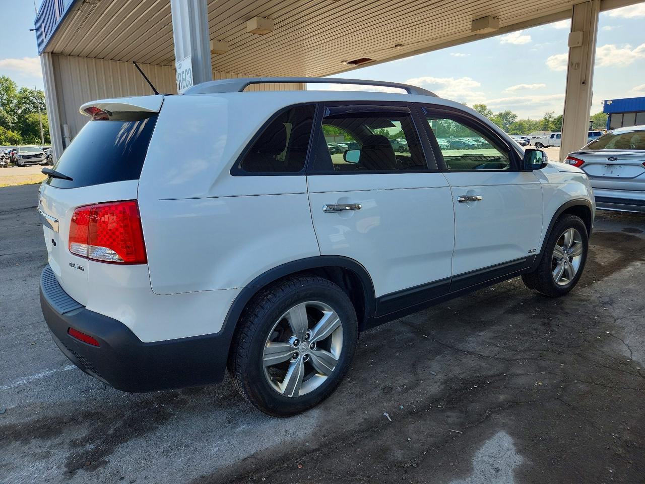 2012 Kia Sorento Ex White vin: 5XYKUDA25CG244746