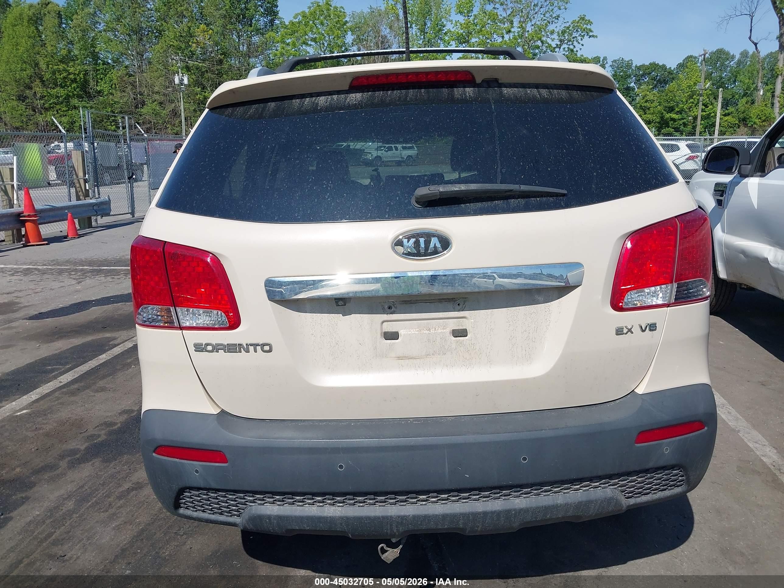 2011 Kia Sorento Ex V6 Кремовый vin: 5XYKUDA26BG037846
