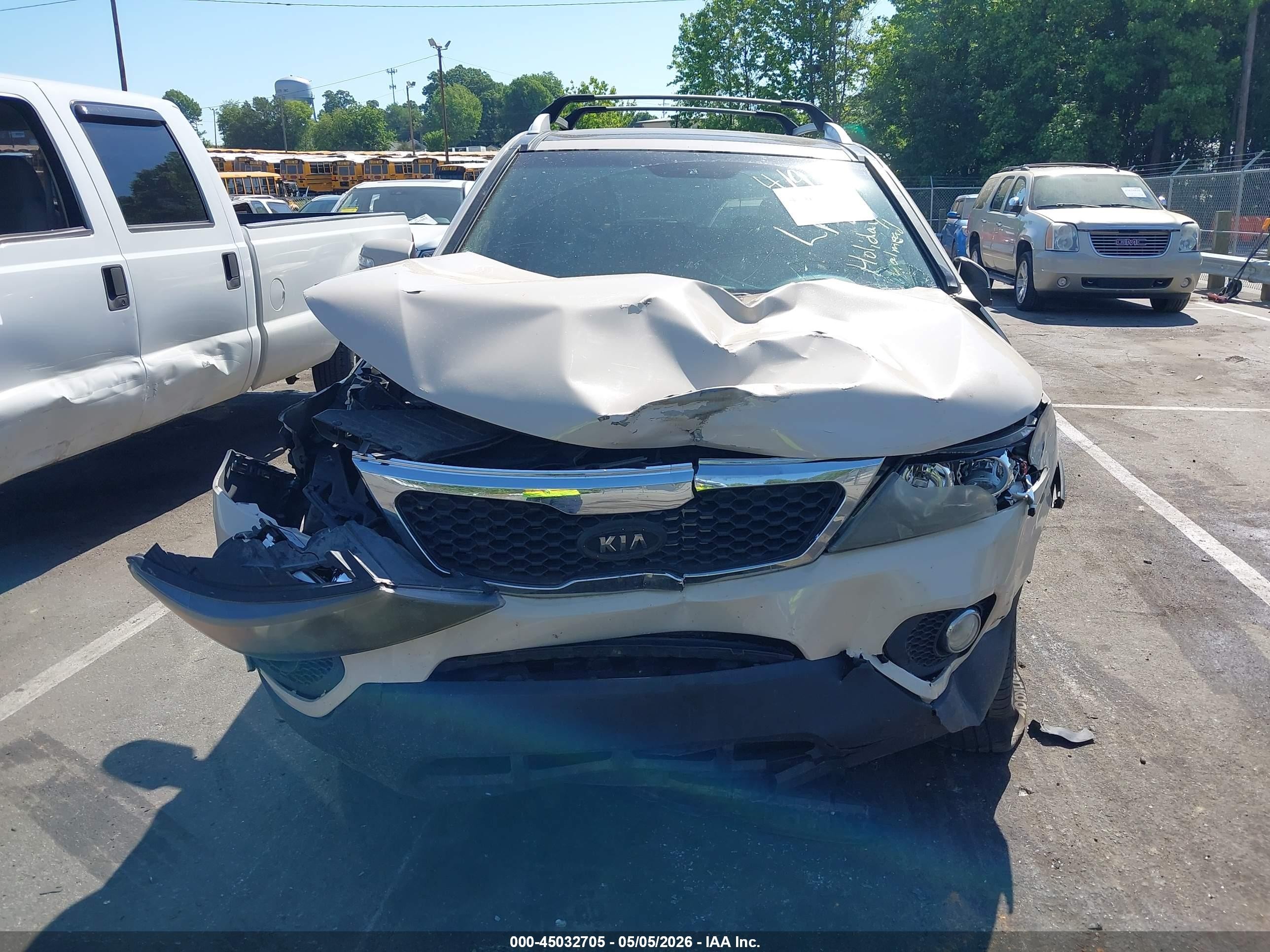 2011 Kia Sorento Ex V6 Кремовый vin: 5XYKUDA26BG037846