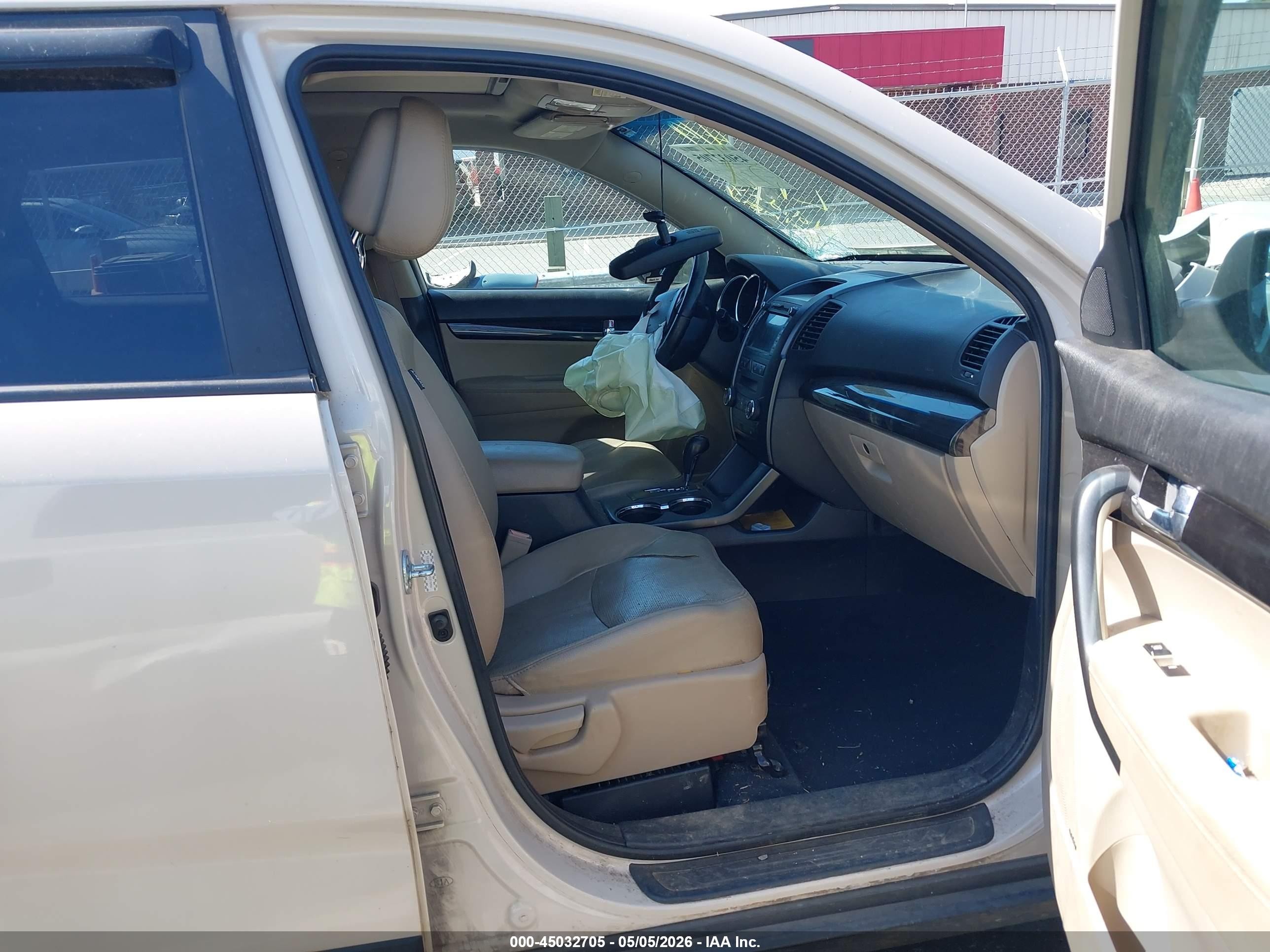 2011 Kia Sorento Ex V6 Кремовый vin: 5XYKUDA26BG037846