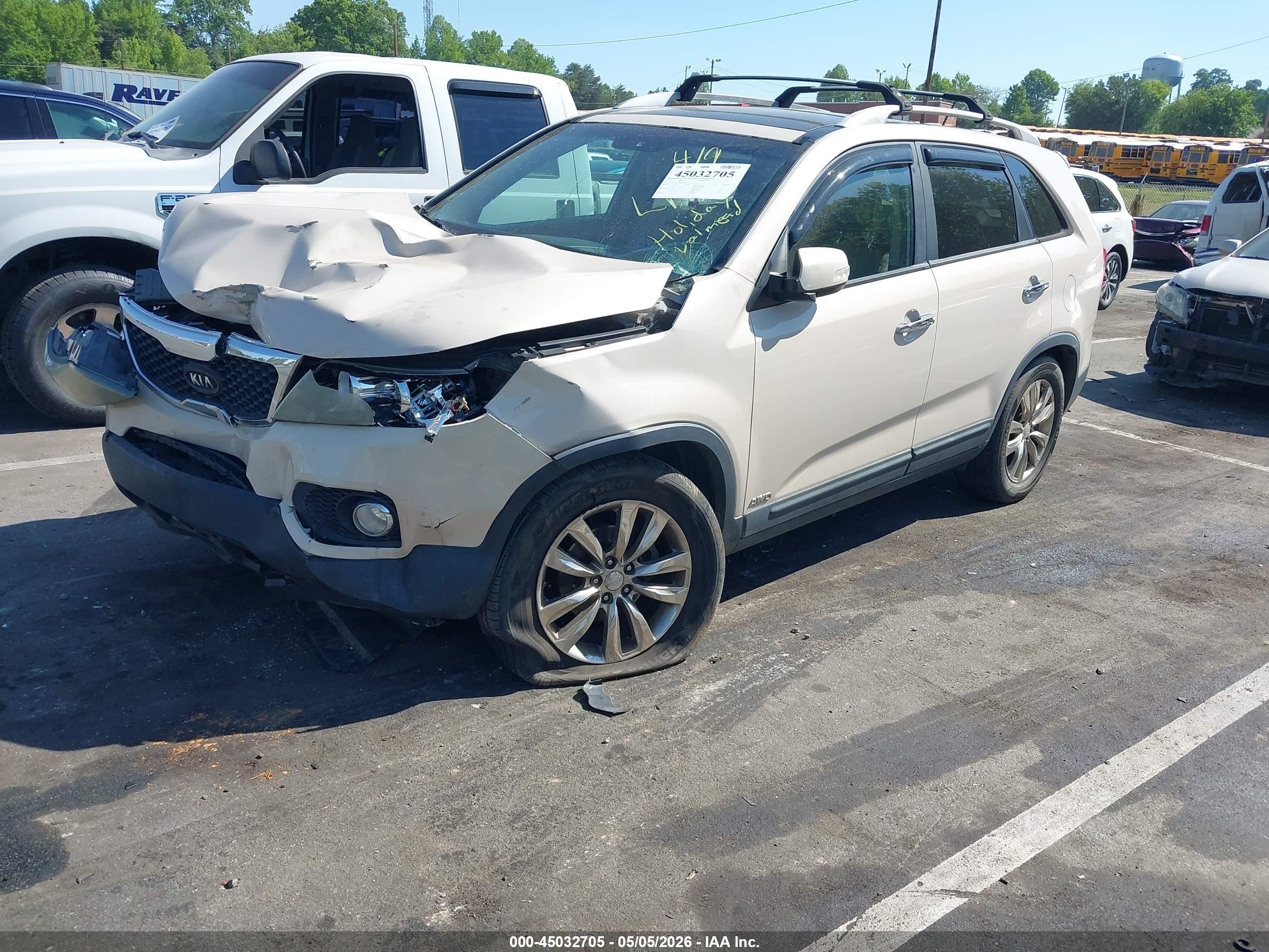 2011 Kia Sorento Ex V6 Кремовый vin: 5XYKUDA26BG037846