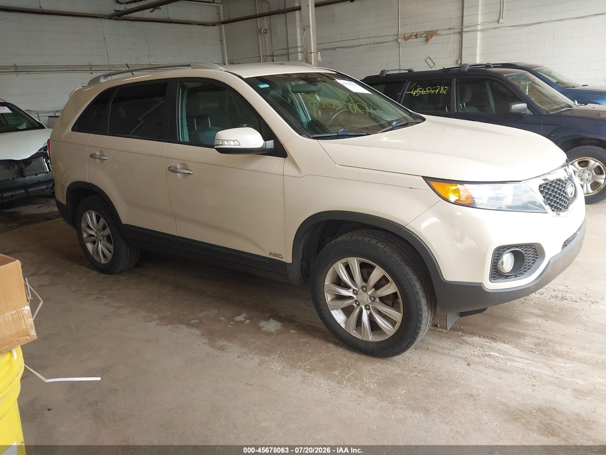 2011 Kia Sorento Ex V6 White vin: 5XYKUDA26BG123934