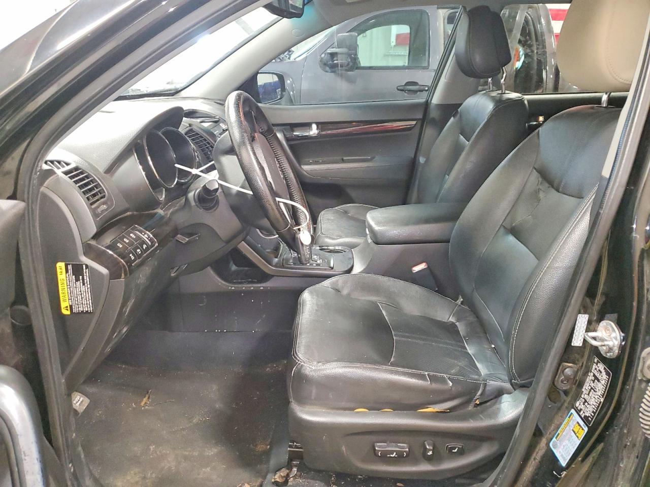 2011 Kia Sorento Ex Black vin: 5XYKUDA27BG033269