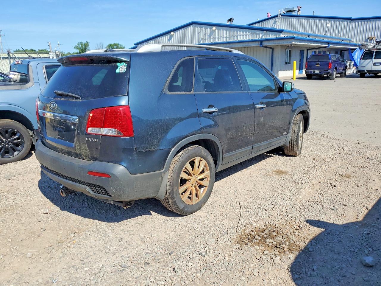 2011 Kia Sorento Ex Blue vin: 5XYKUDA27BG062805