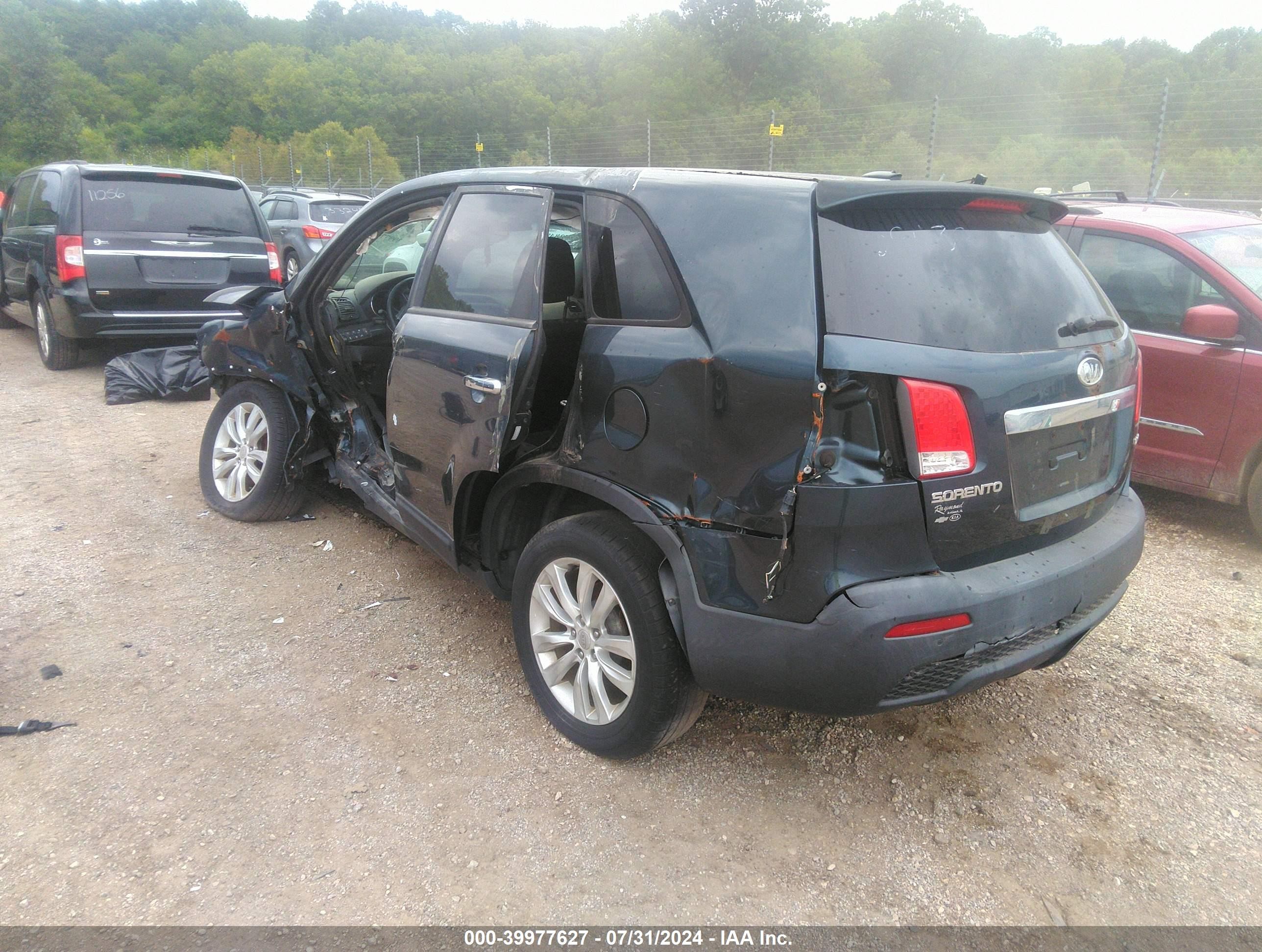 2011 Kia Sorento Ex V6 Blue vin: 5XYKUDA28BG009837
