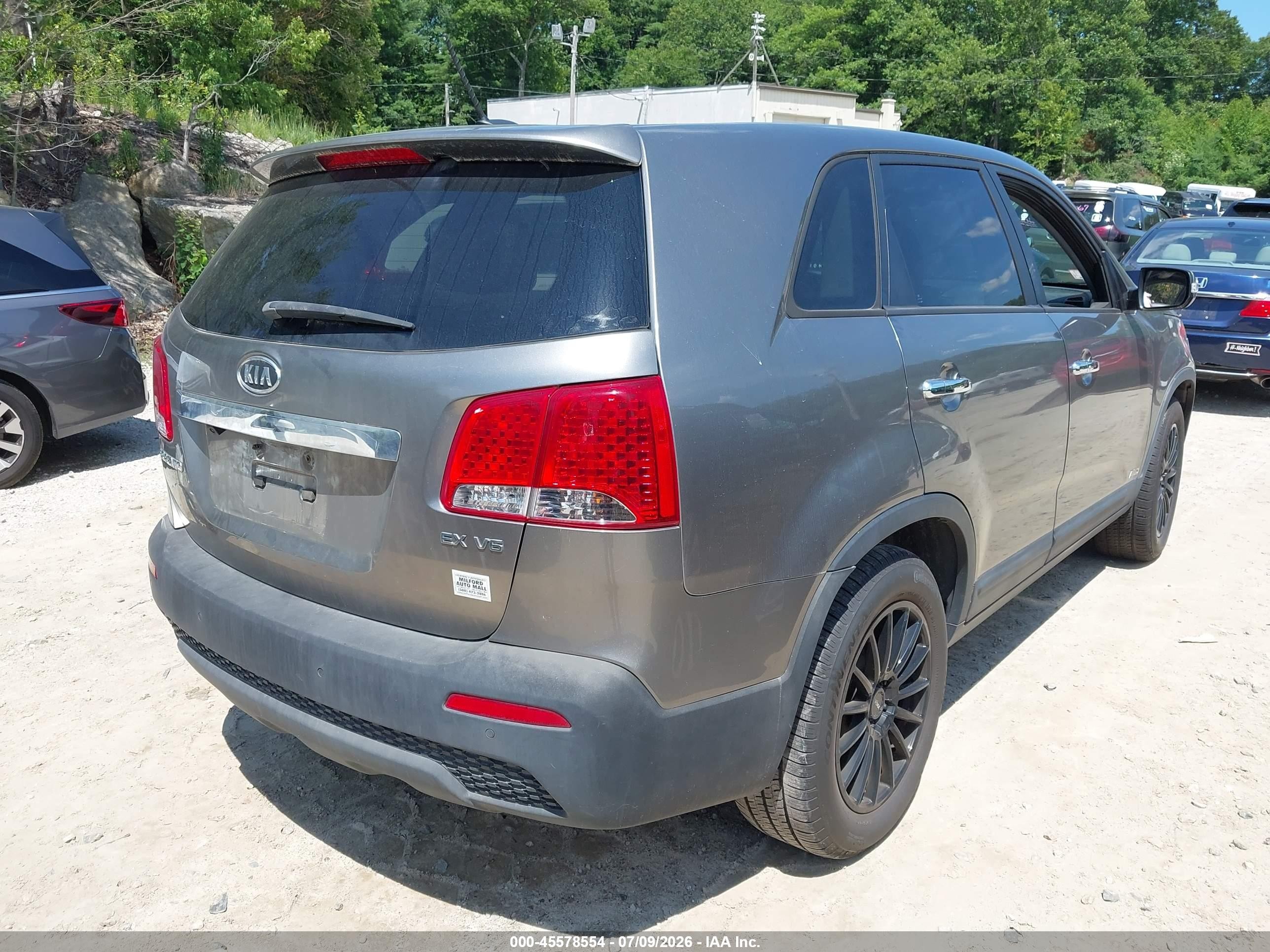 2011 Kia Sorento Ex V6 Beige vin: 5XYKUDA28BG022524