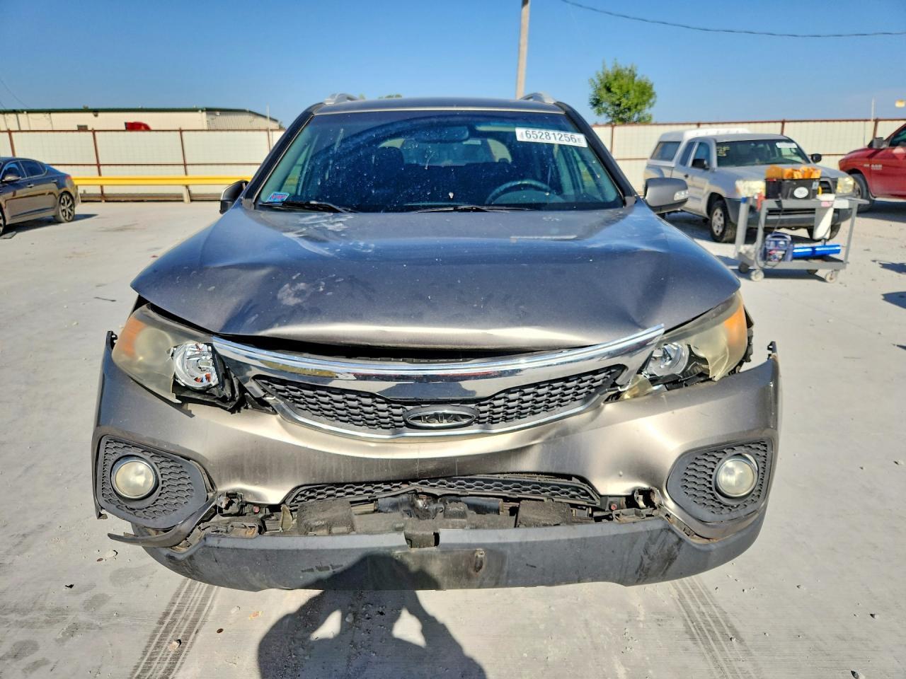 2011 Kia Sorento Ex Gray vin: 5XYKUDA28BG060058
