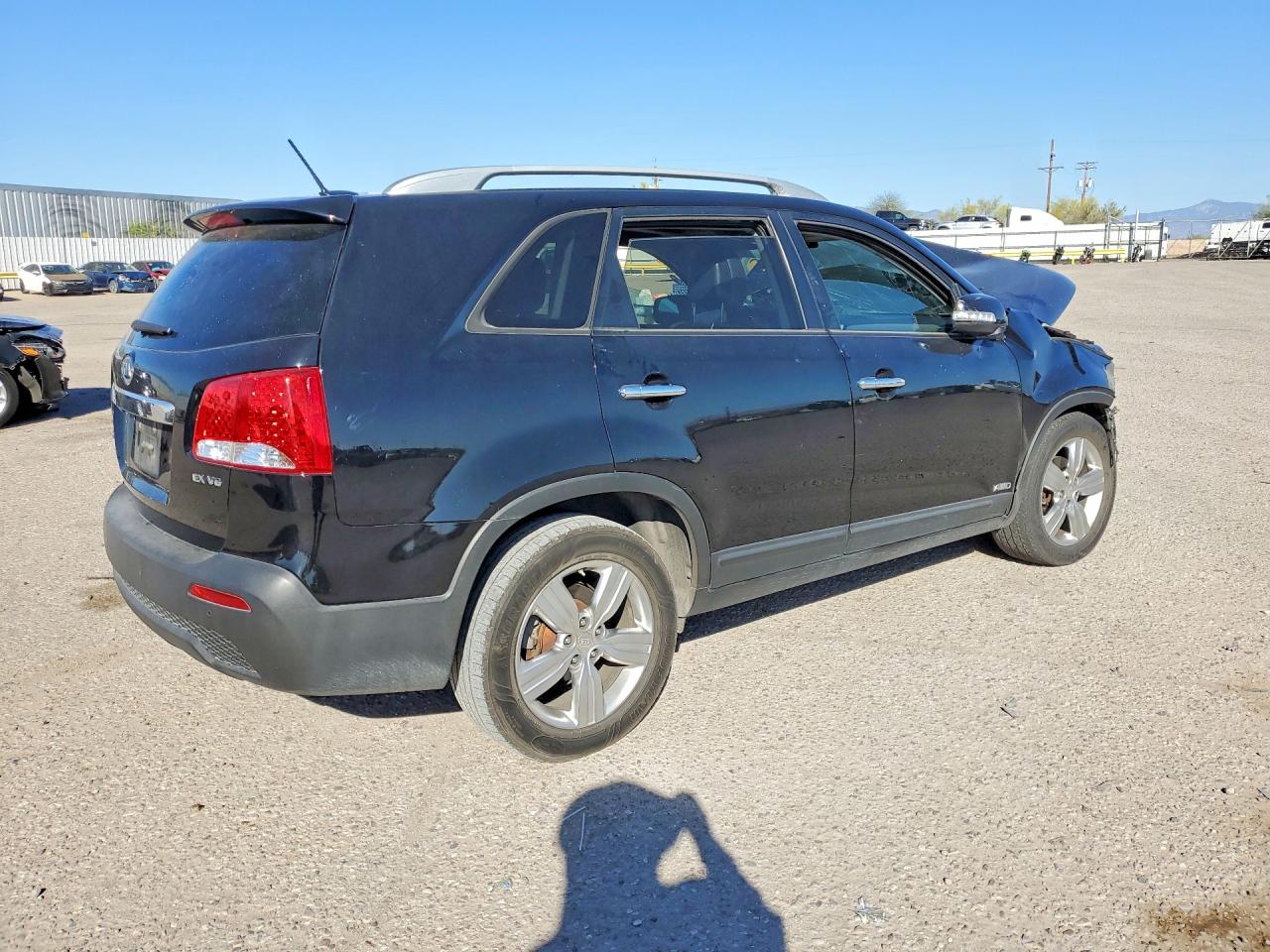 2012 Kia Sorento Black vin: 5XYKUDA28CG191654