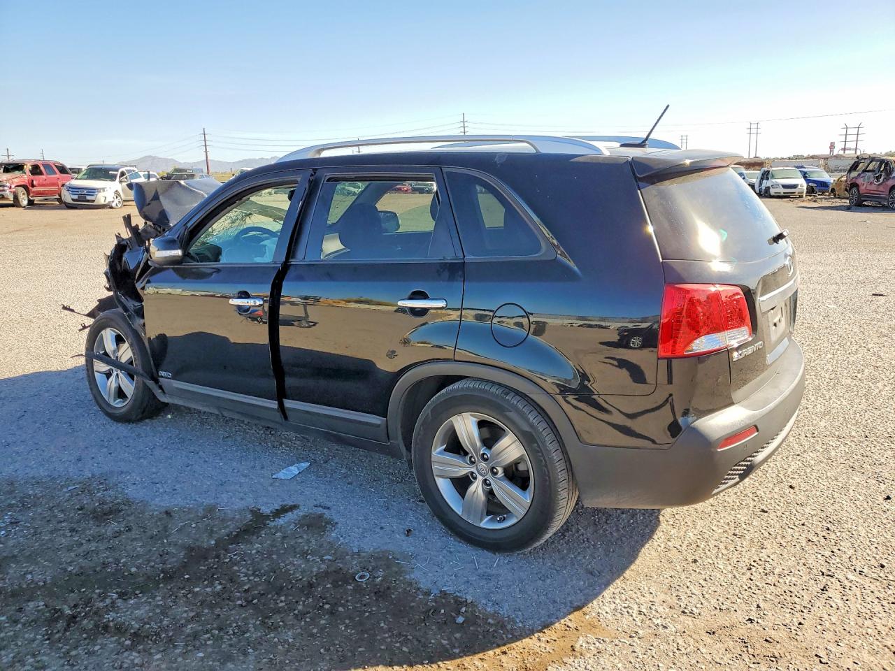 2012 Kia Sorento Black vin: 5XYKUDA28CG191654