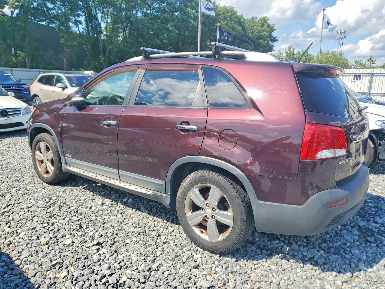 2013 Kia Sorento Ex Burgundy vin: 5XYKUDA28DG362615