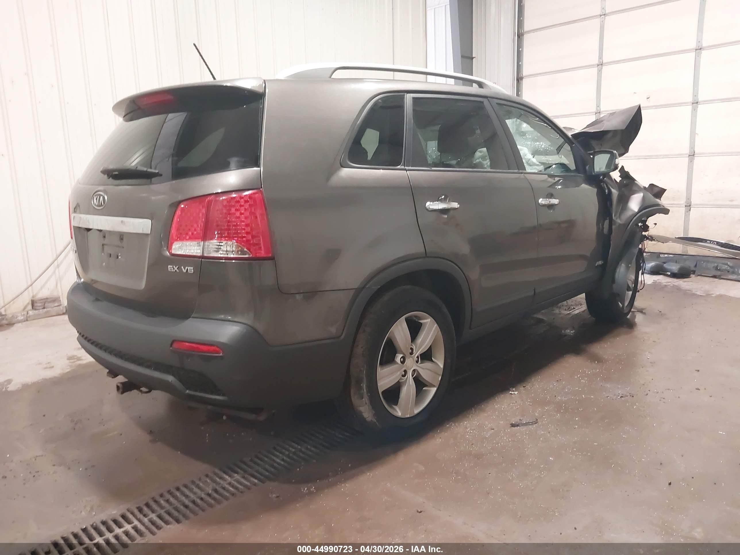 2013 Kia Sorento Ex V6 Серый vin: 5XYKUDA28DG394271