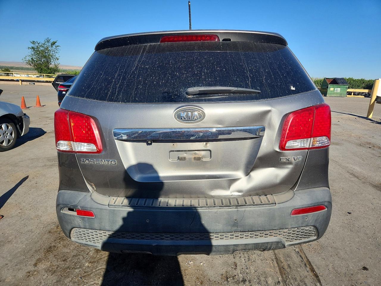 2011 Kia Sorento Ex Charcoal vin: 5XYKUDA29BG112961