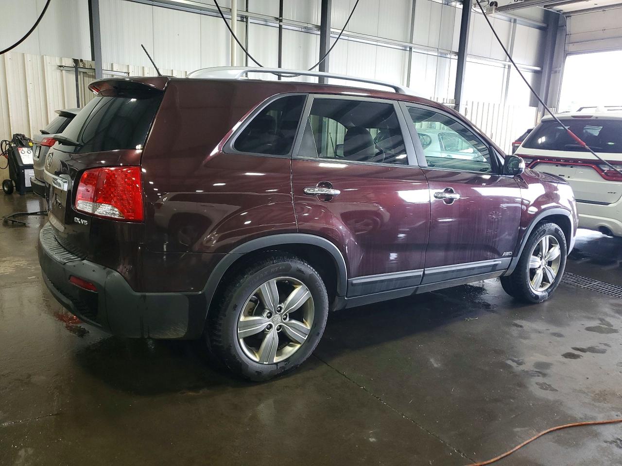 2013 Kia Sorento Ex Burgundy vin: 5XYKUDA29DG403592