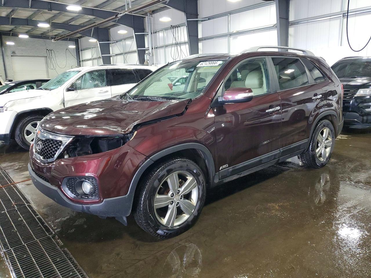 2013 Kia Sorento Ex Burgundy vin: 5XYKUDA29DG403592