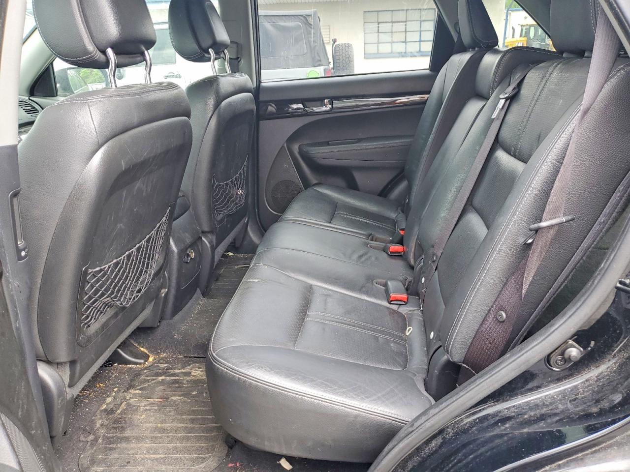 2011 Kia Sorento Ex Black vin: 5XYKUDA2XBG001335