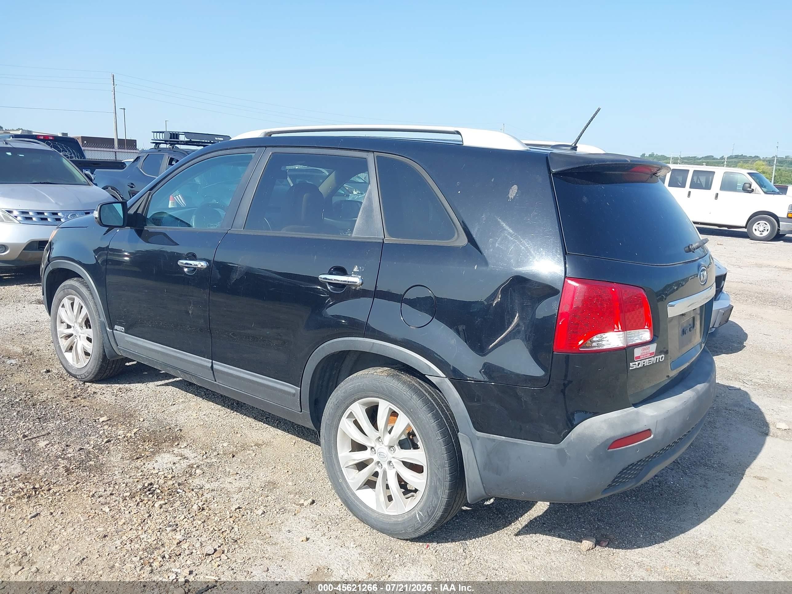 2011 Kia Sorento Ex V6 Black vin: 5XYKUDA2XBG123015