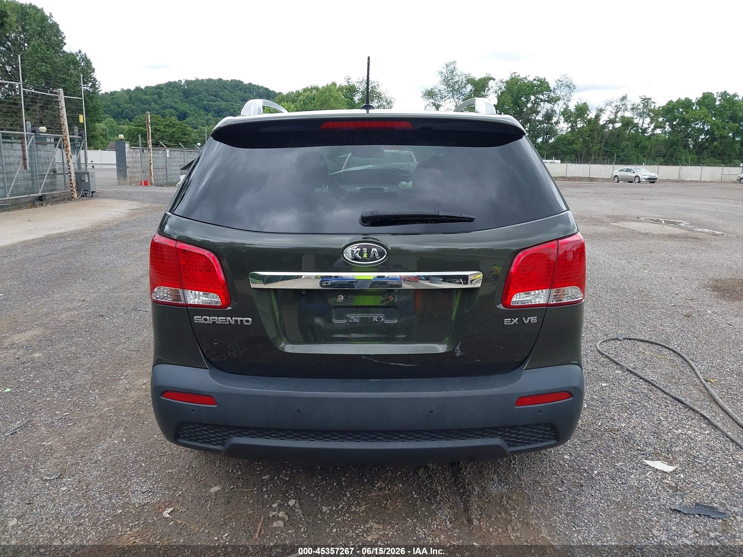 2012 Kia Sorento Ex V6 Зеленый vin: 5XYKUDA2XCG189890