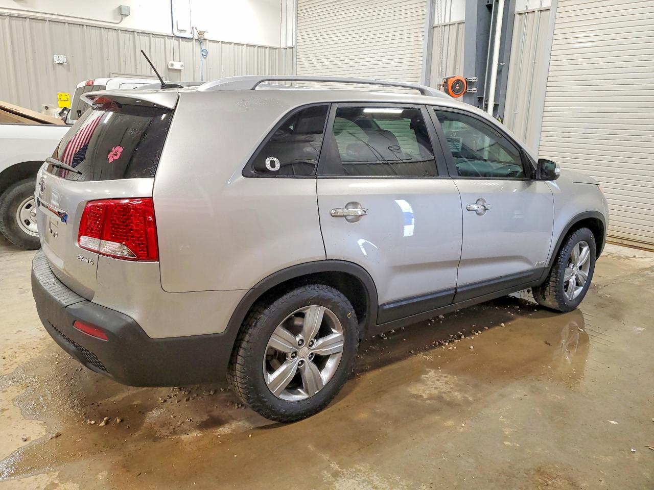 2013 Kia Sorento Ex Silver vin: 5XYKUDA2XDG391338