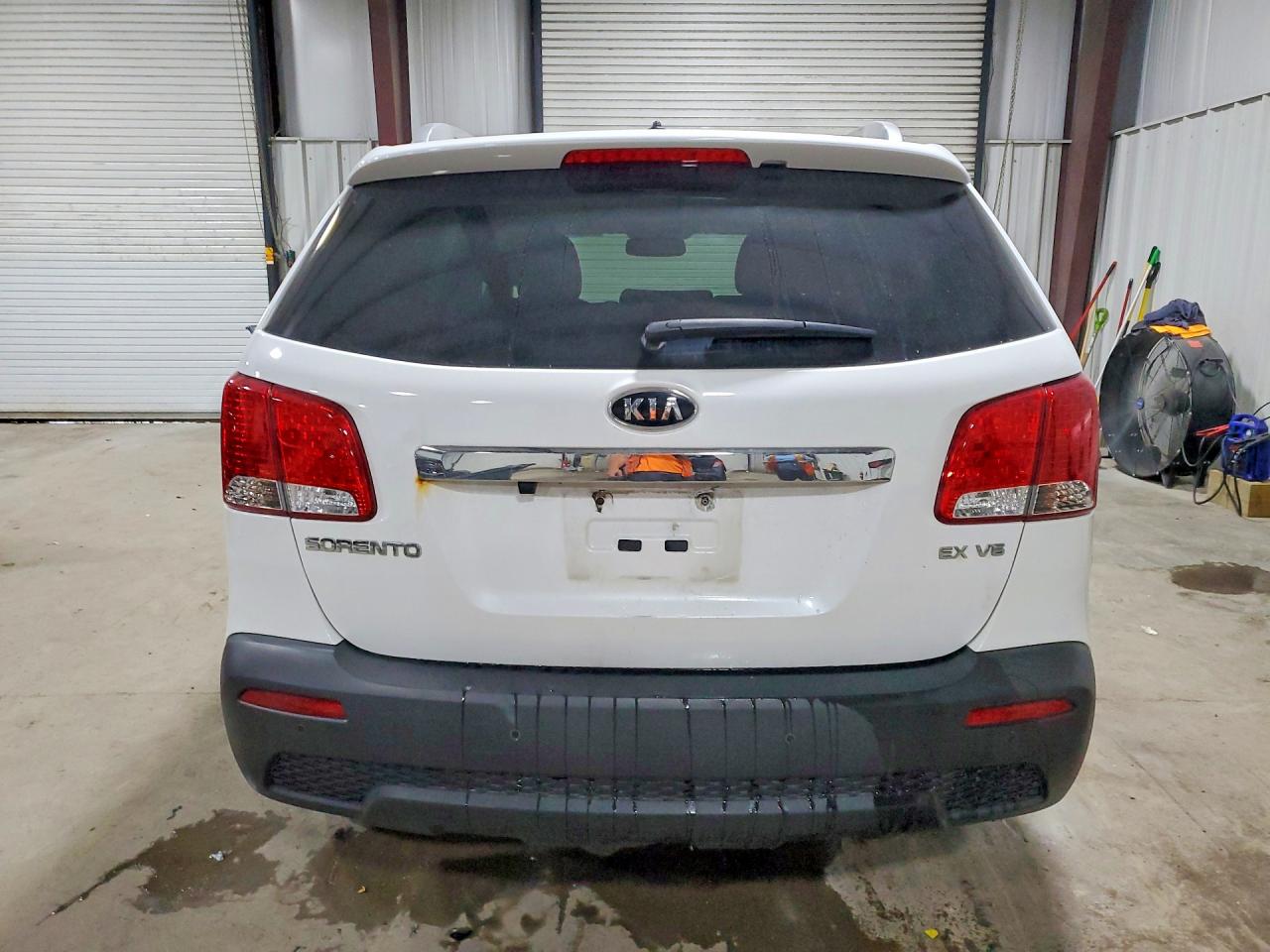 2013 Kia Sorento Ex White vin: 5XYKUDA2XDG412852