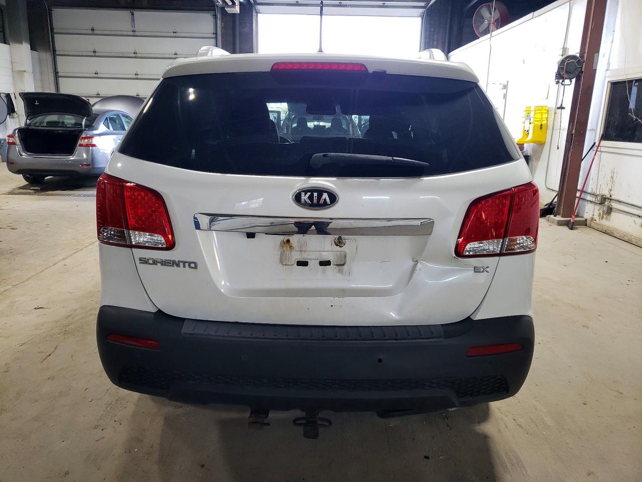 2012 Kia Sorento Ex White vin: 5XYKUDA60CG276491
