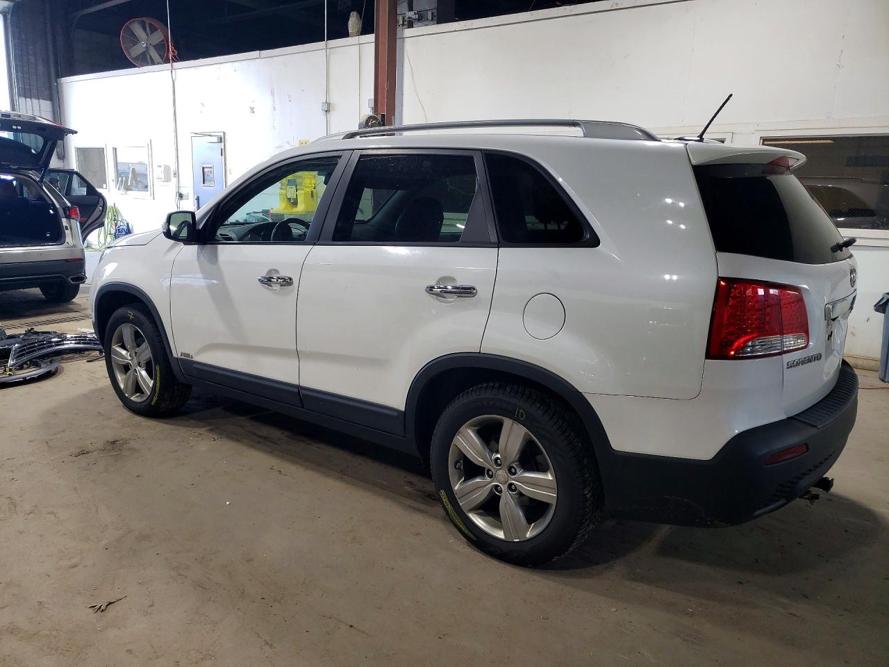 2012 Kia Sorento Ex White vin: 5XYKUDA60CG276491