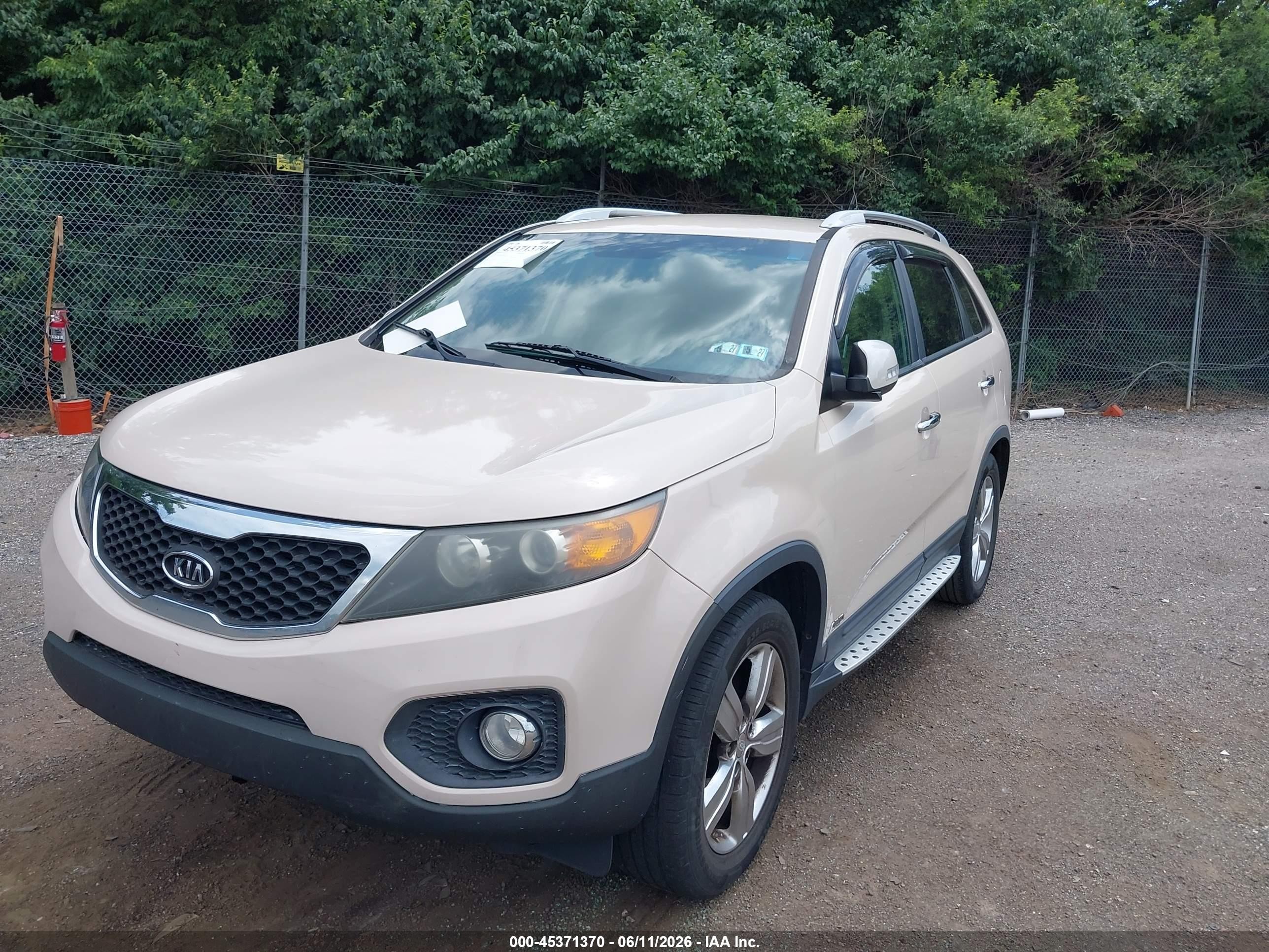 2012 Kia Sorento Ex Cream vin: 5XYKUDA66CG207384