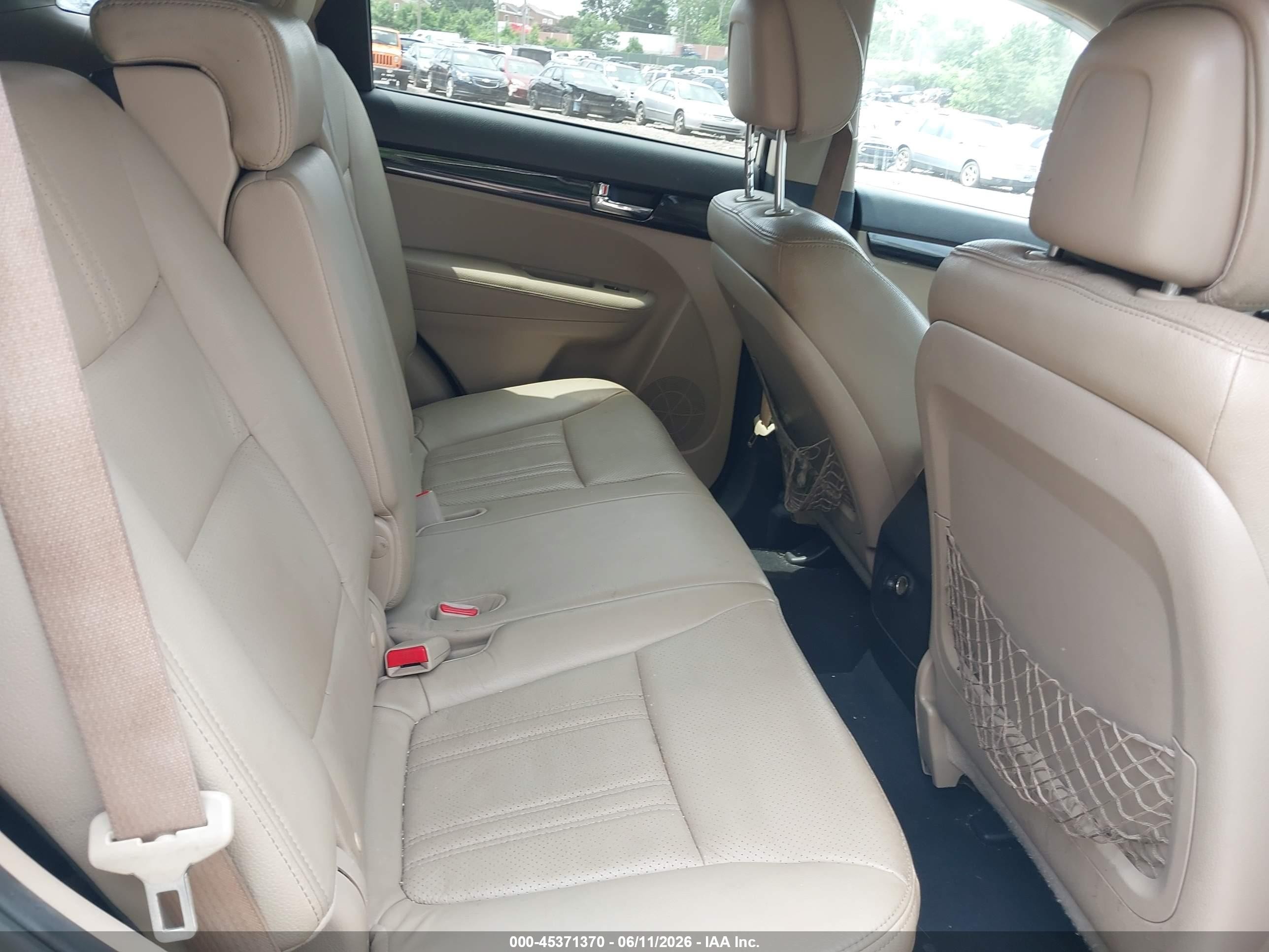 2012 Kia Sorento Ex Cream vin: 5XYKUDA66CG207384