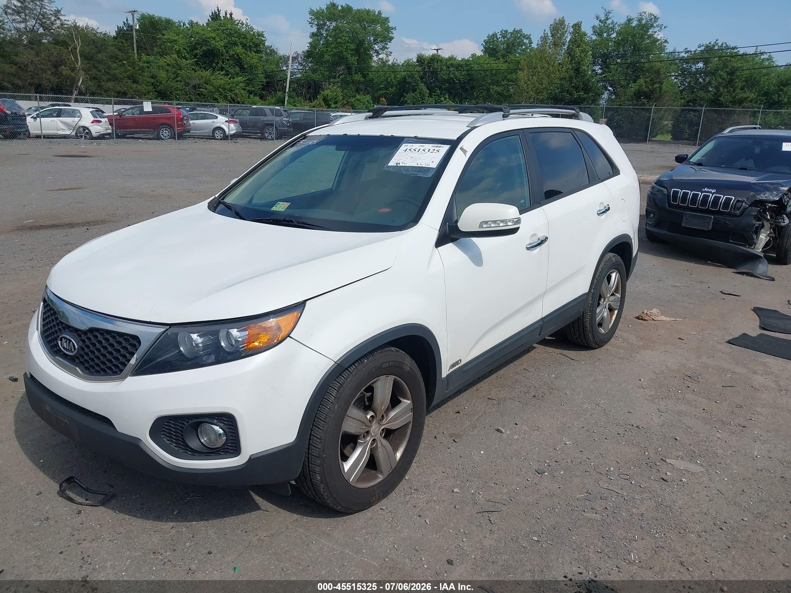 2013 Kia Sorento Ex White vin: 5XYKUDA69DG353716