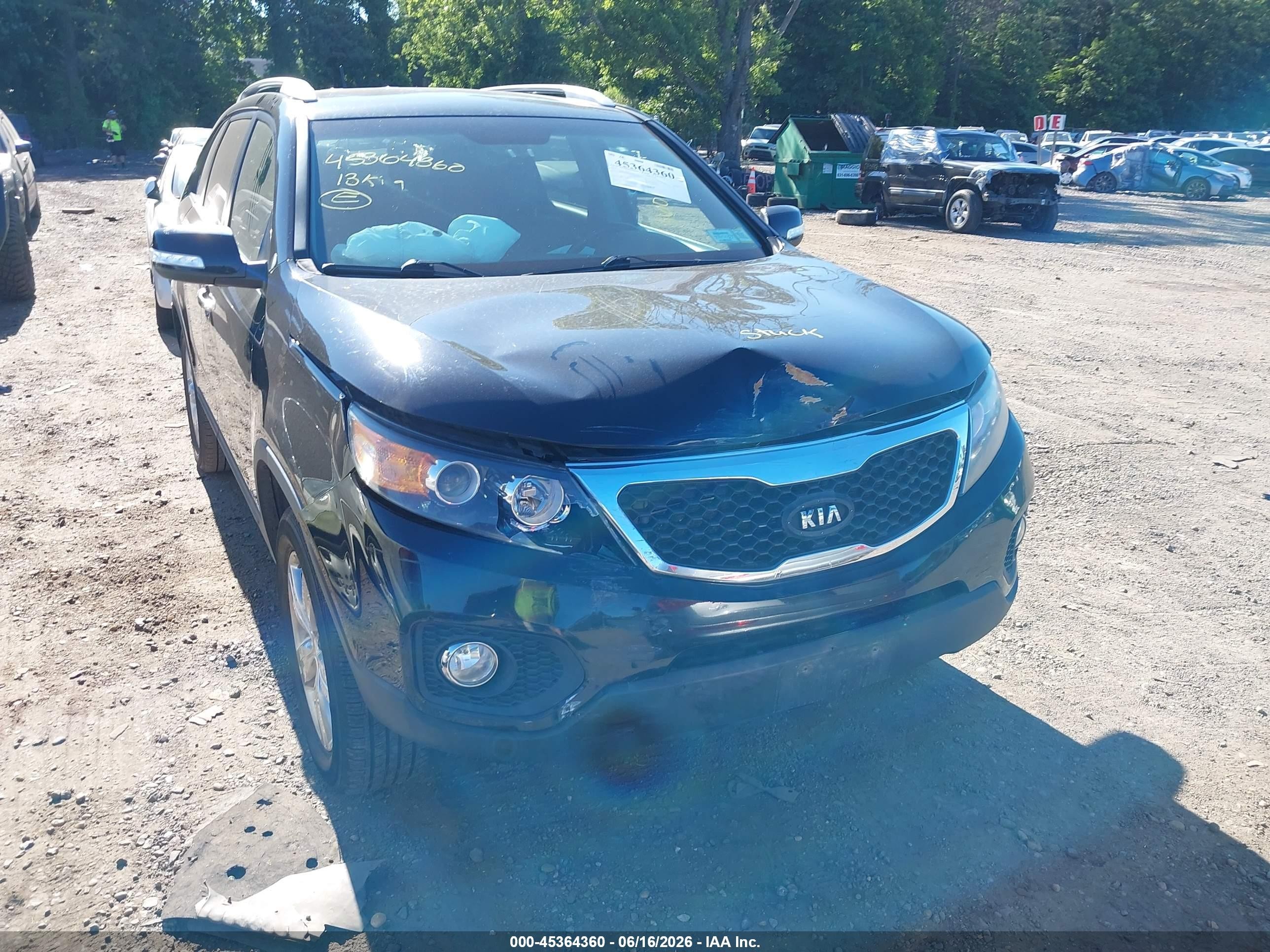 2013 Kia Sorento Ex Black vin: 5XYKUDA69DG407533