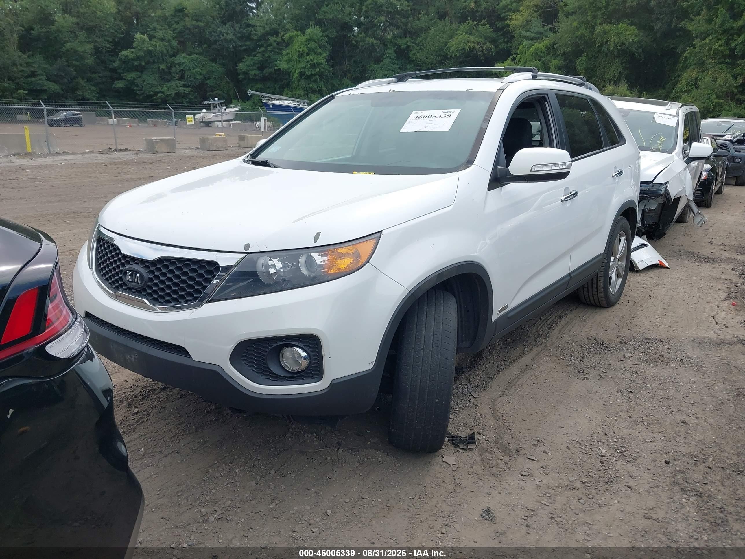 2013 Kia Sorento Ex White vin: 5XYKUDA6XDG324113