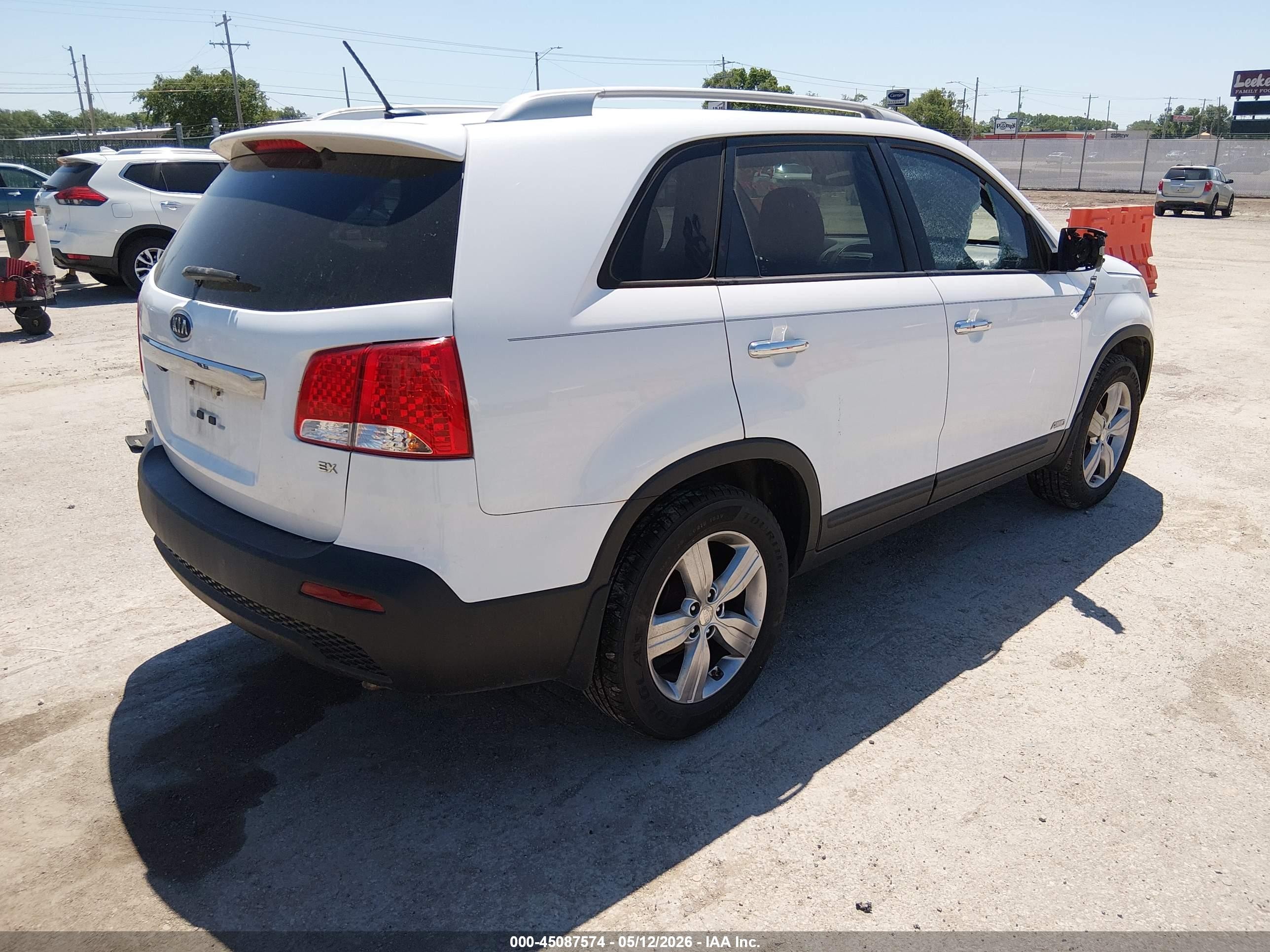2013 Kia Sorento Ex White vin: 5XYKUDA6XDG358522