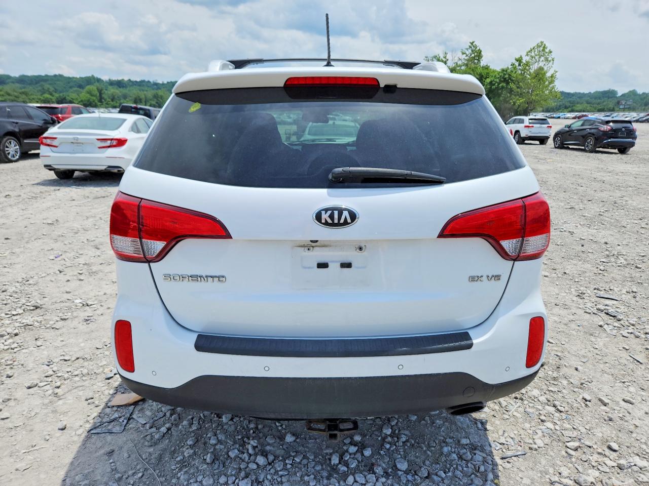 2015 Kia Sorento Ex White vin: 5XYKUDA70FG624688