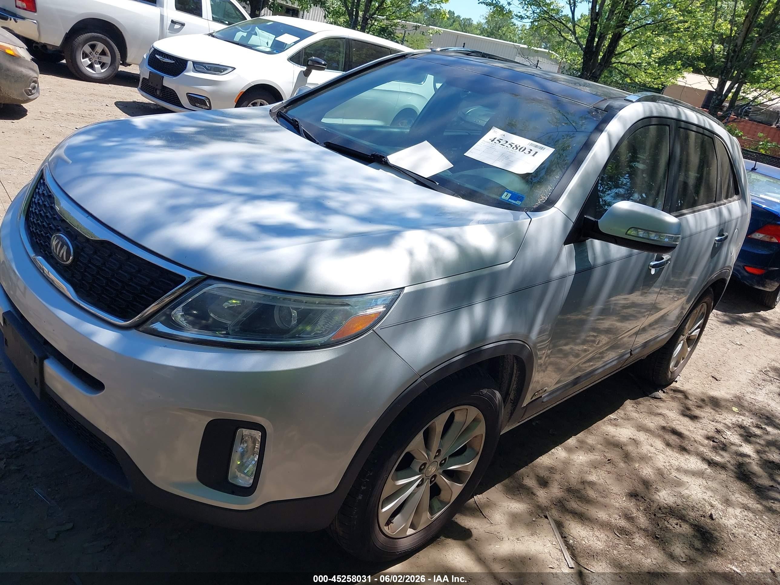 2014 Kia Sorento Ex V6 Silver vin: 5XYKUDA74EG463891