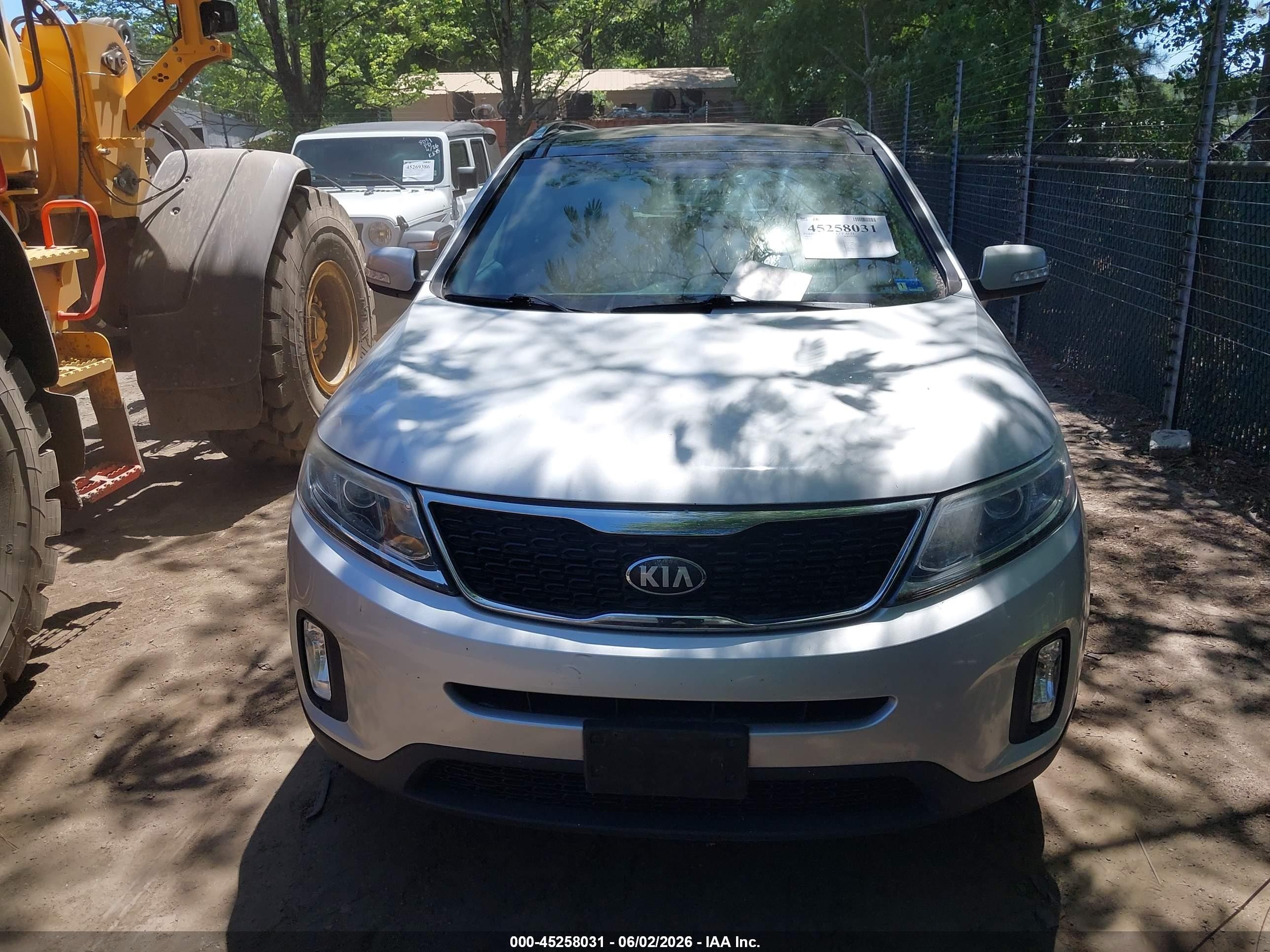 2014 Kia Sorento Ex V6 Silver vin: 5XYKUDA74EG463891