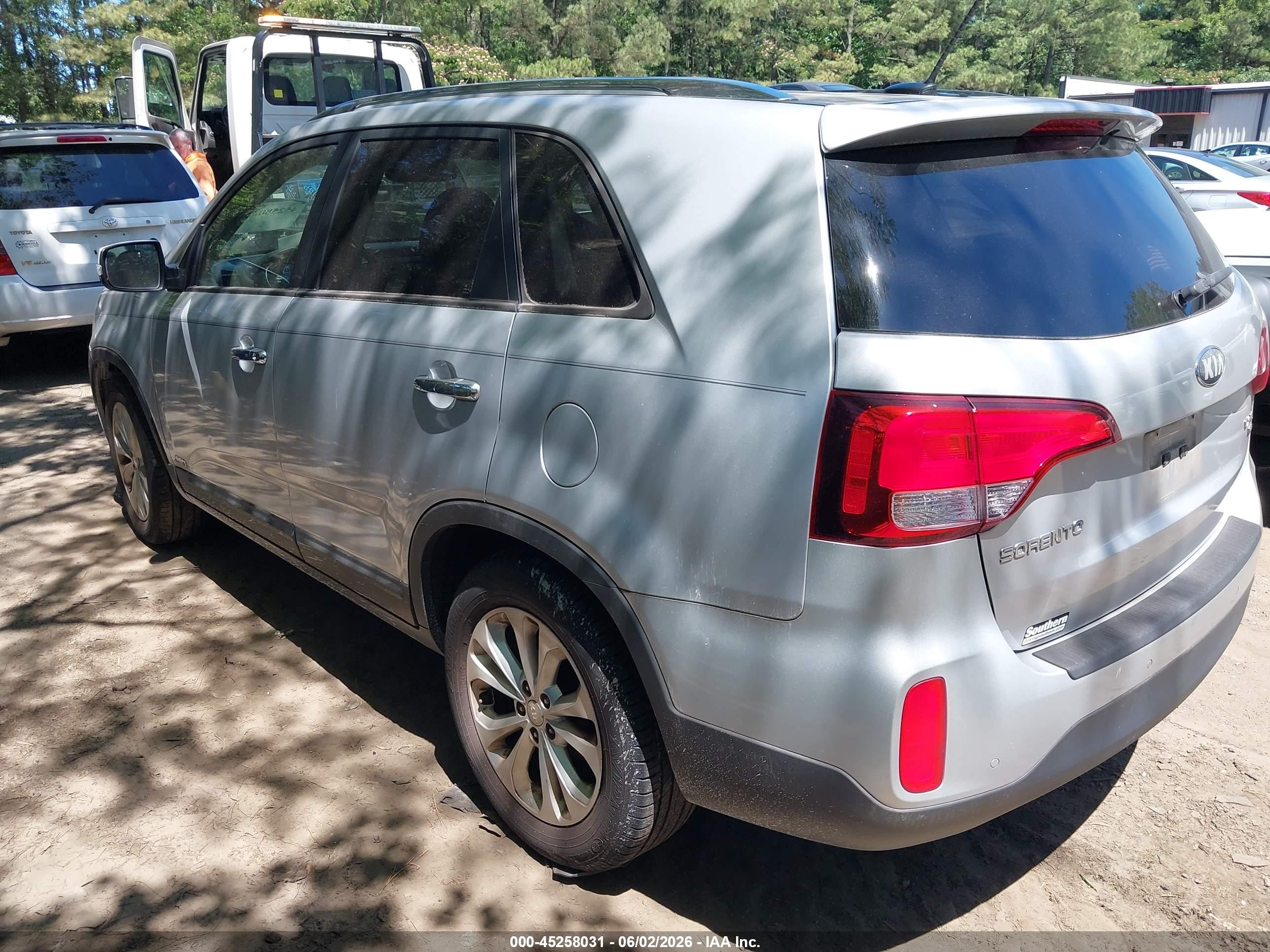 2014 Kia Sorento Ex V6 Silver vin: 5XYKUDA74EG463891