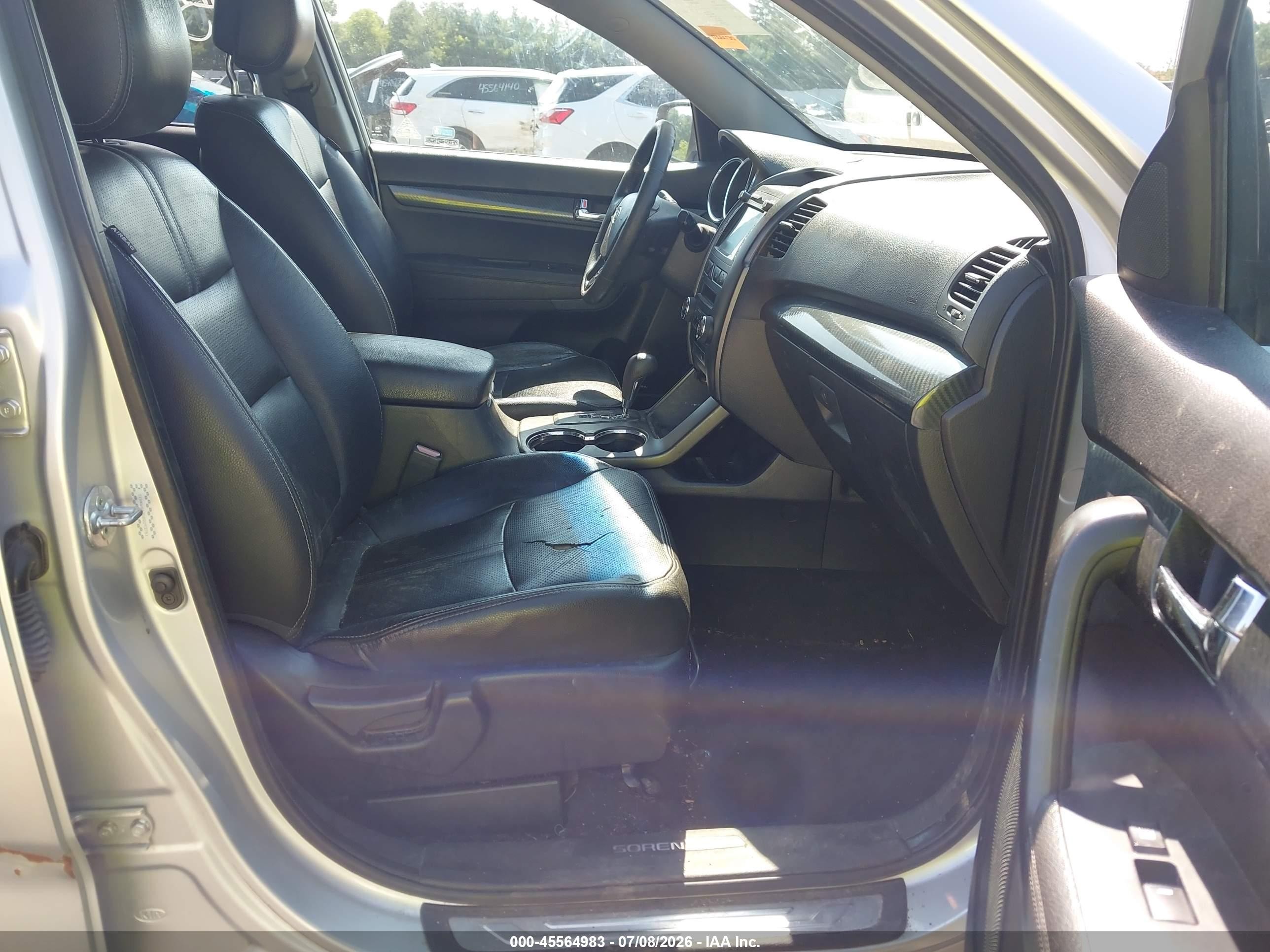 2011 Kia Sorento Sx V6 Серебряный vin: 5XYKW4A20BG093761