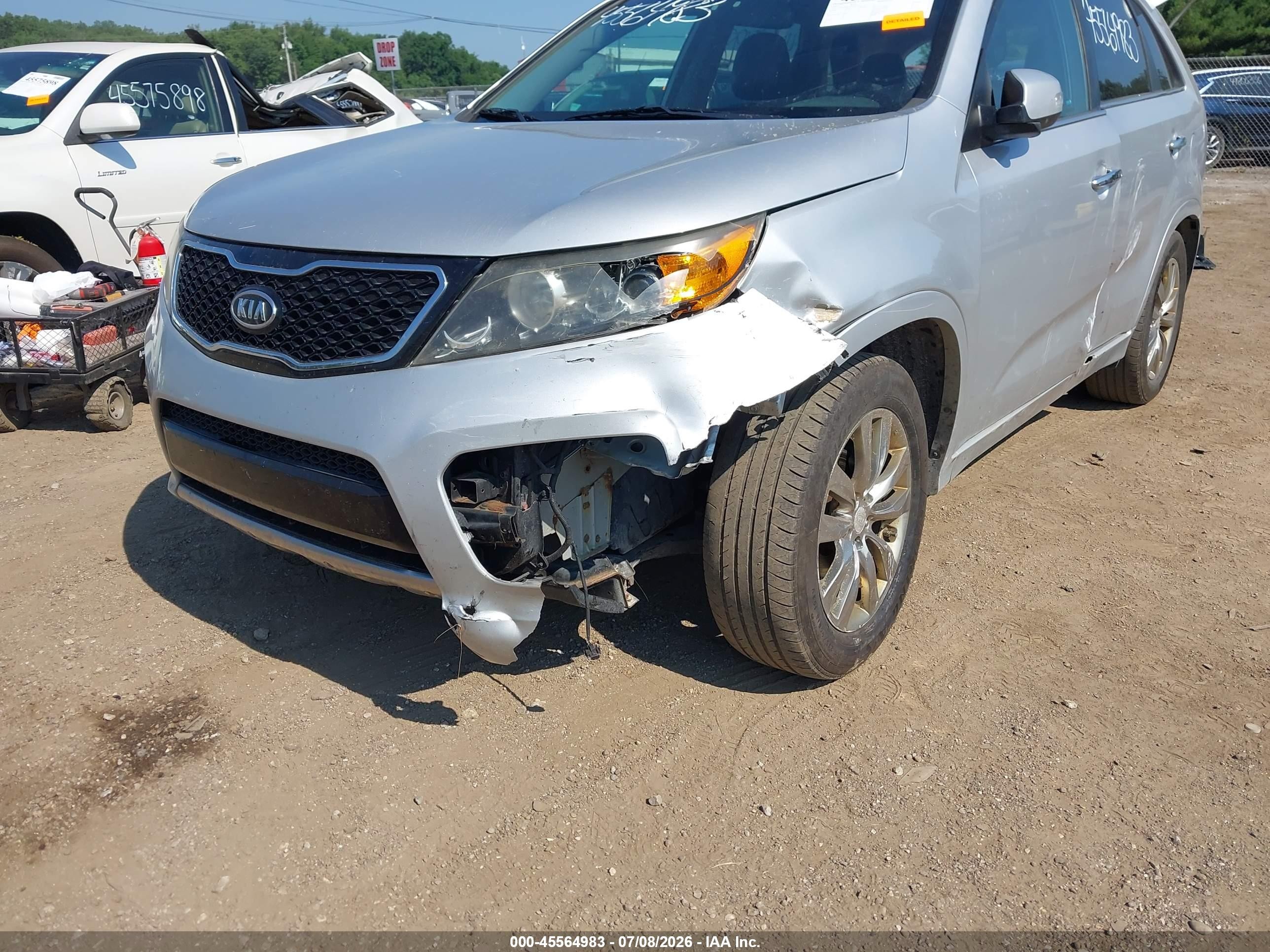 2011 Kia Sorento Sx V6 Серебряный vin: 5XYKW4A20BG093761