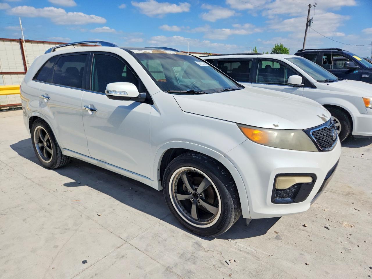 2012 Kia Sorento Sx White vin: 5XYKW4A20CG223040